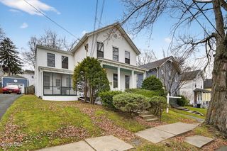 116 Maple Avenue, Troy, NY 12180