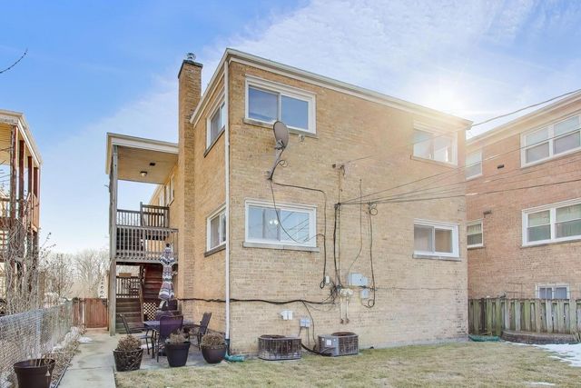 8428 McCormick Boulevard, Skokie, IL 60076