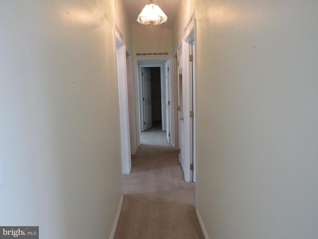 529 HONEYSUCKLE CT, New Hope, PA 18938