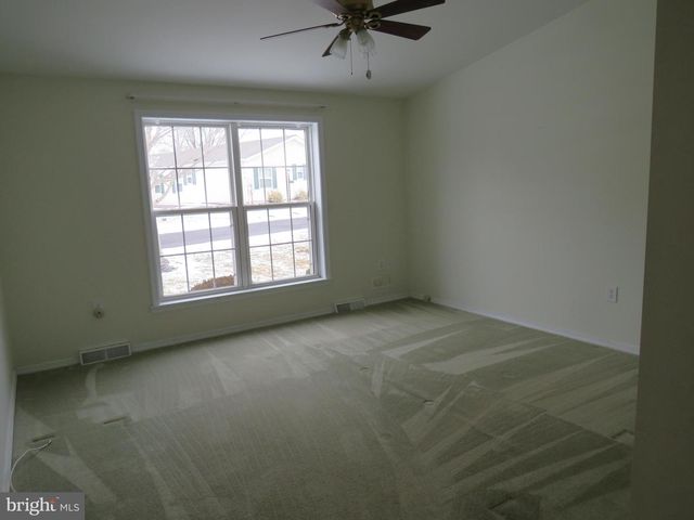 529 HONEYSUCKLE CT, New Hope, PA 18938