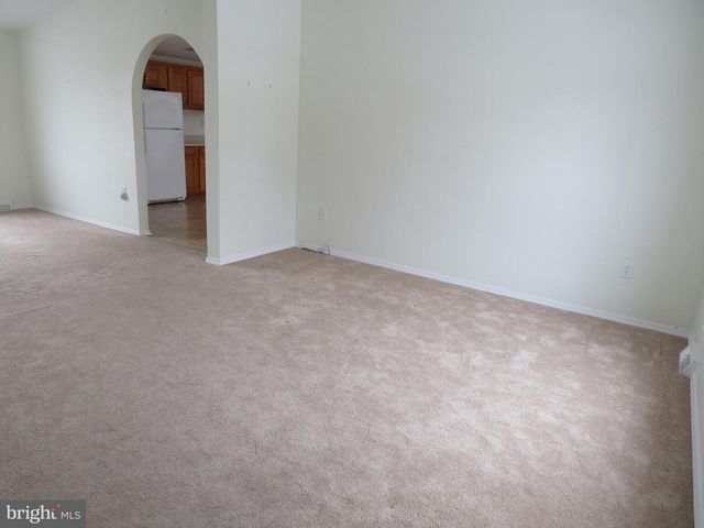 529 HONEYSUCKLE CT, New Hope, PA 18938