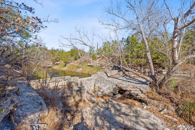 100 Dario DR, Dripping Springs, TX 78620