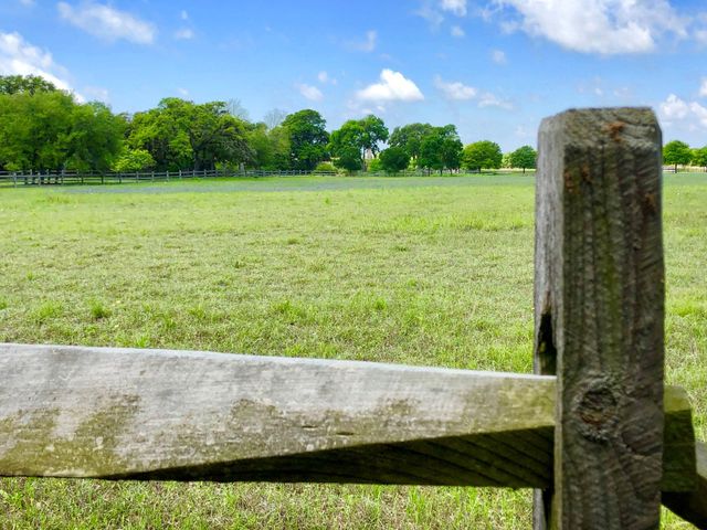 100 Dario DR, Dripping Springs, TX 78620