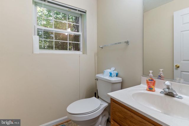 37362 E SPICER DR, Mechanicsville, MD 20659