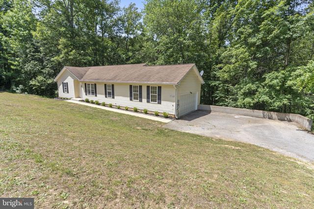 37362 E SPICER DR, Mechanicsville, MD 20659