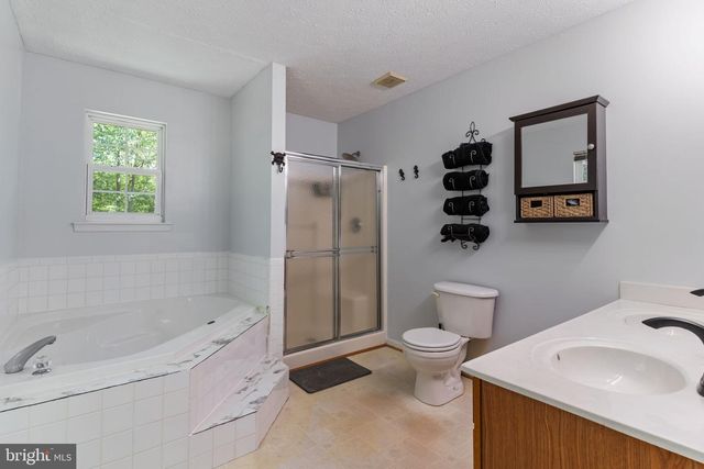 37362 E SPICER DR, Mechanicsville, MD 20659