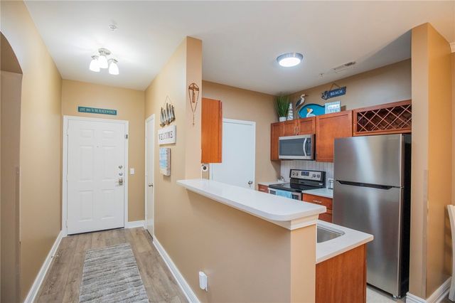 4230 NW Meadow Creek Circle, Fayetteville, AR 72703