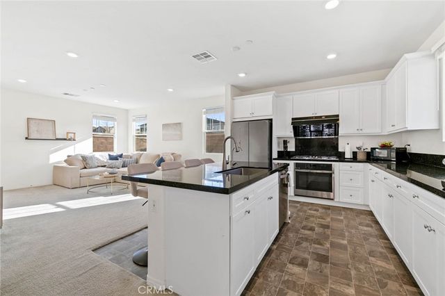 16746 Stags Leap, Fontana, CA 92336