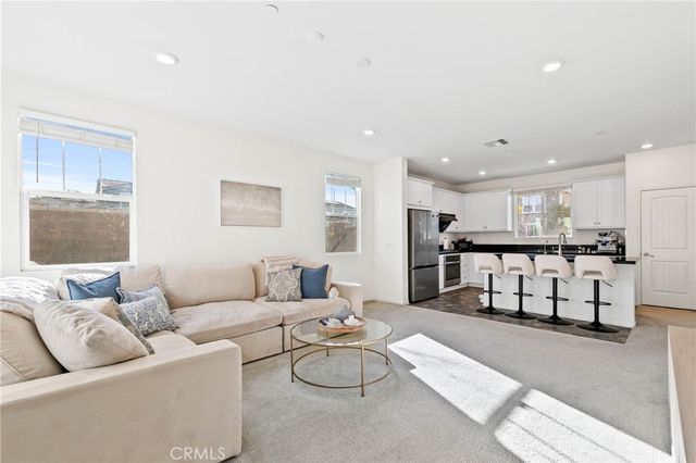 16746 Stags Leap, Fontana, CA 92336