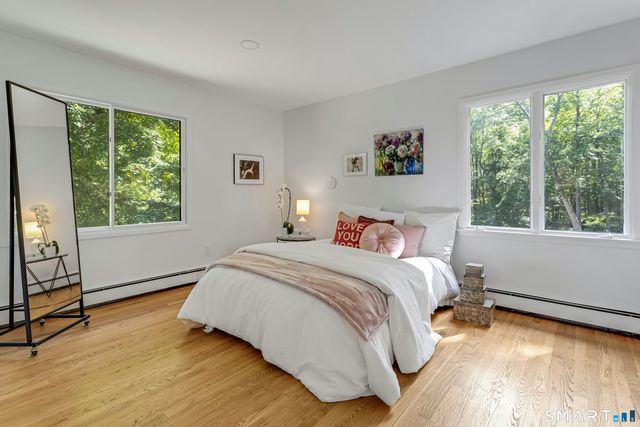 26 Hill Farm Road, Weston, CT 06883