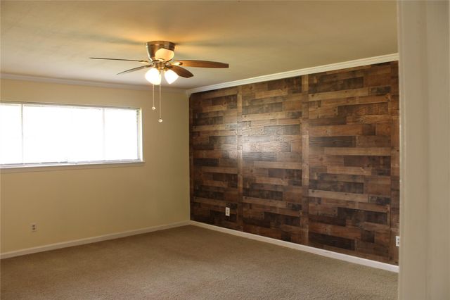 8203 Wilmerdean Street, Houston, TX 77061