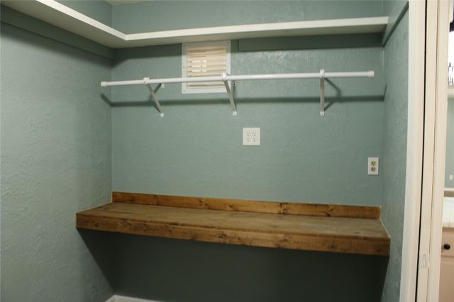 8203 Wilmerdean Street, Houston, TX 77061