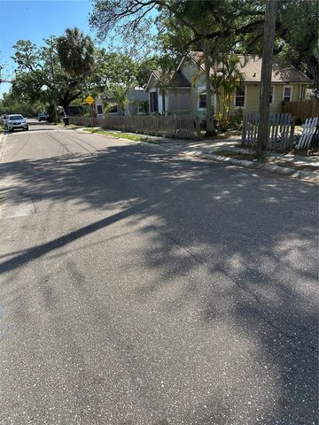 1724 S PRESCOTT STREET 1, St Petersburg,, FL 33712