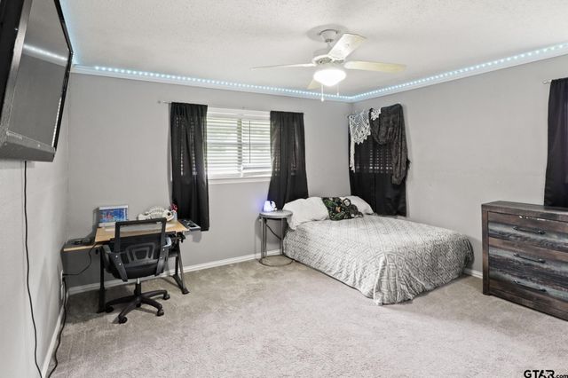 1301 Woodland Drive, Canton, TX 75103