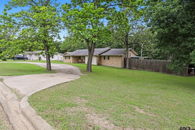 1301 Woodland Drive, Canton, TX 75103