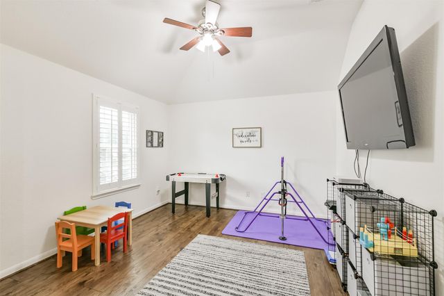 21503 Kings Bend Drive, Kingwood, TX 77339