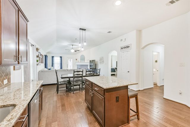 21503 Kings Bend Drive, Kingwood, TX 77339