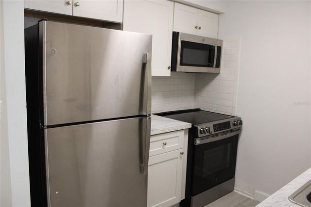 4463 RUSTIC DRIVE D, New Port Richey, FL 34652