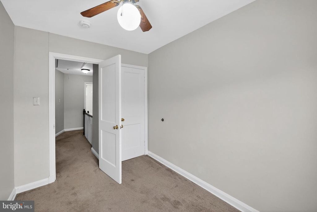 Image 20 of property listing at 1254 BREWSTER ST, Halethorpe, MD 21227