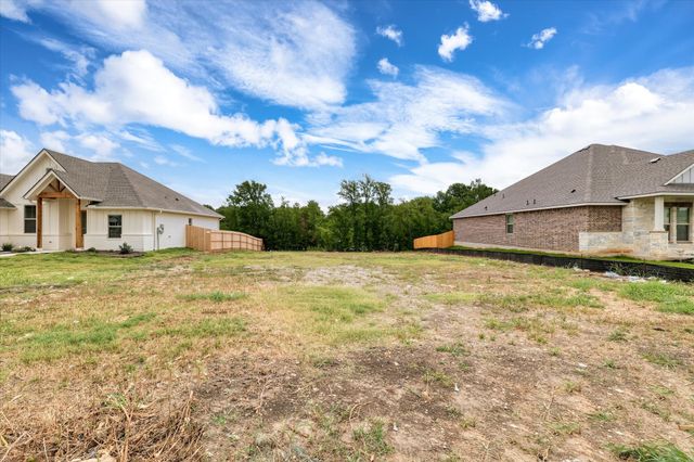 10804 Granada Drive, Waco, TX 76708