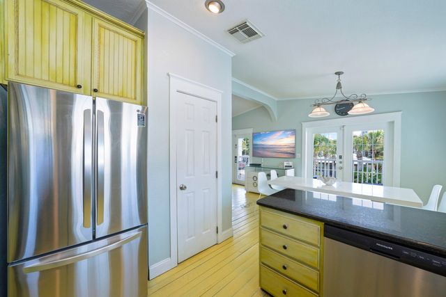 67 Miami Street, Miramar Beach, FL 32550