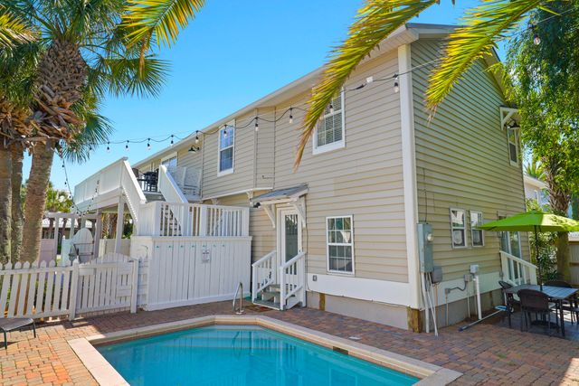 67 Miami Street, Miramar Beach, FL 32550