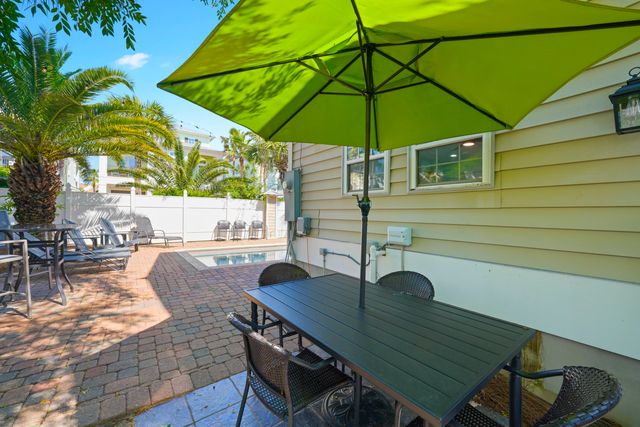67 Miami Street, Miramar Beach, FL 32550