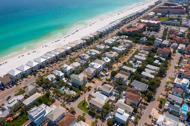 67 Miami Street, Miramar Beach, FL 32550
