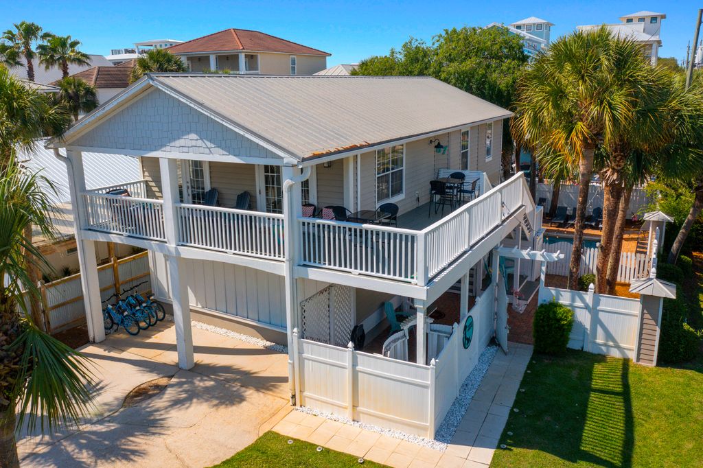 67 Miami Street, Miramar Beach, FL 32550