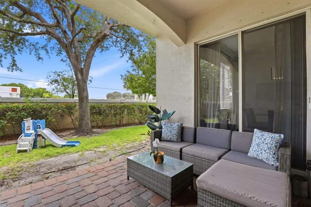 80 Nottingham Place, Boynton Beach, FL 33426