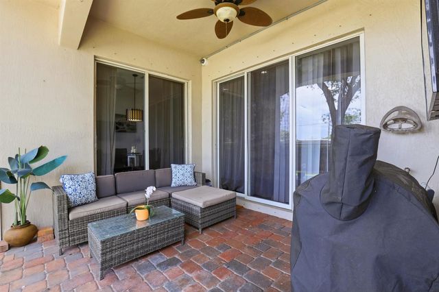 80 Nottingham Place, Boynton Beach, FL 33426