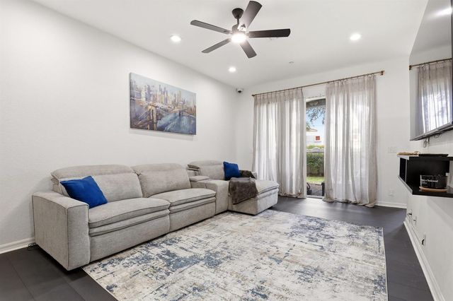 80 Nottingham Place, Boynton Beach, FL 33426