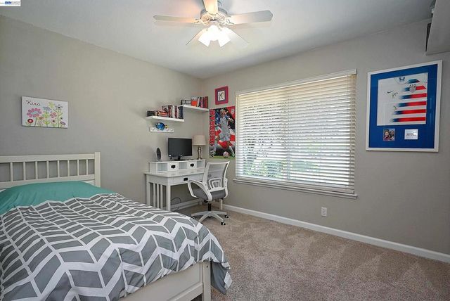 637 Dover Way, Livermore, CA 94551