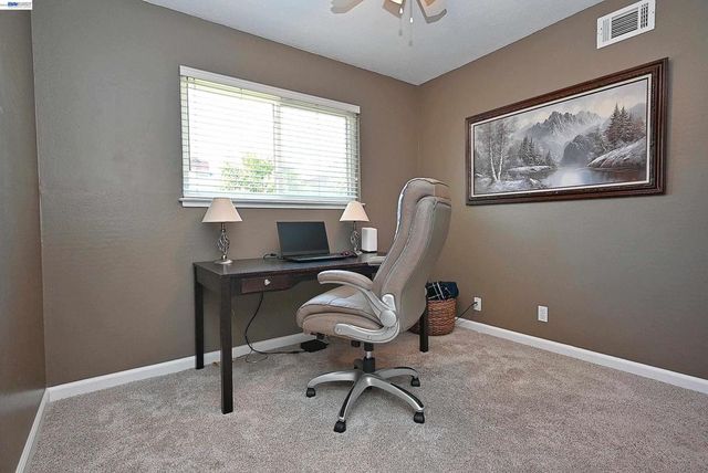 637 Dover Way, Livermore, CA 94551