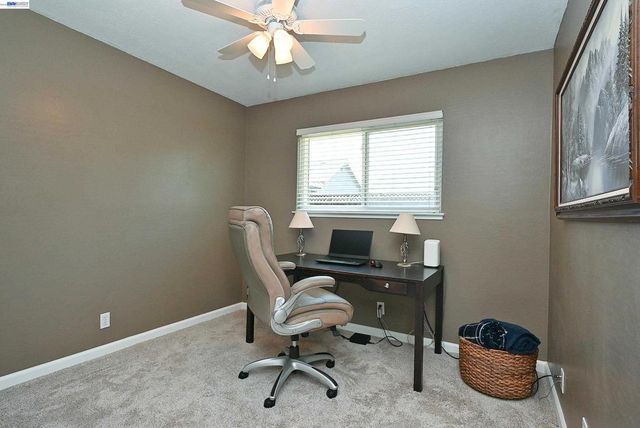 637 Dover Way, Livermore, CA 94551
