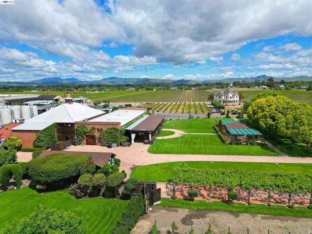 637 Dover Way, Livermore, CA 94551