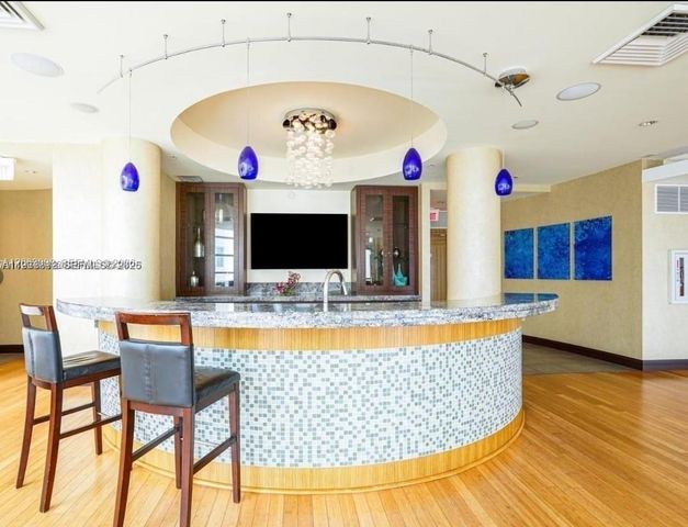 244 Biscayne Boulevard 440, Miami, FL 33132