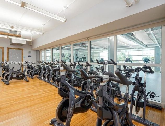 244 Biscayne Boulevard 440, Miami, FL 33132