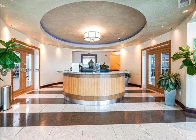 244 Biscayne Boulevard 440, Miami, FL 33132