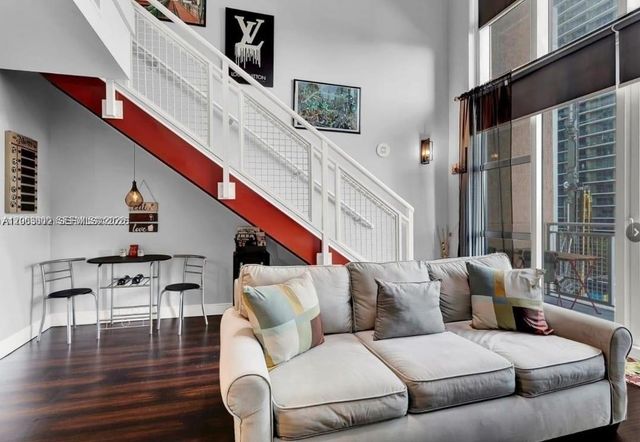 244 Biscayne Boulevard 440, Miami, FL 33132