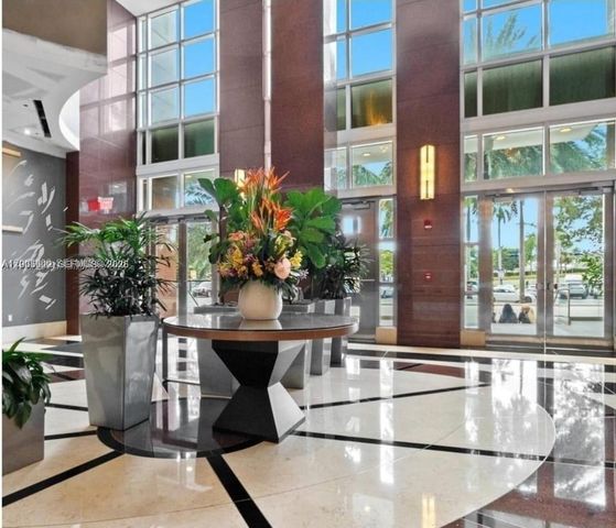 244 Biscayne Boulevard 440, Miami, FL 33132