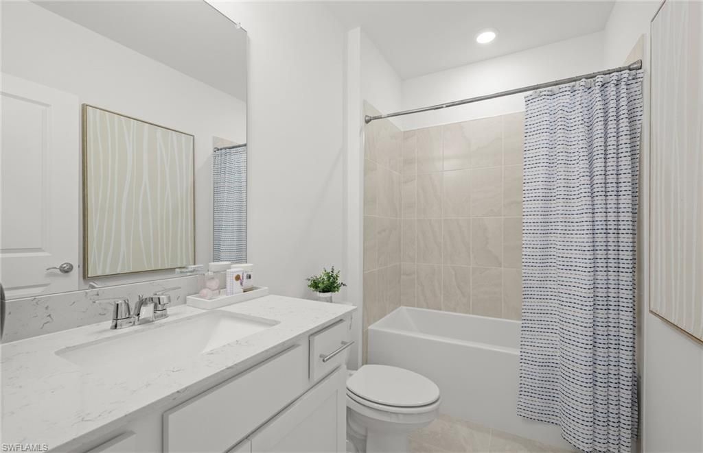 612 Oasis Lake PL, LEHIGH ACRES, FL 33936 — photo 5