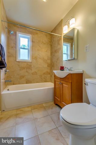 11705 ASHLEY DR, Rockville, MD 20852