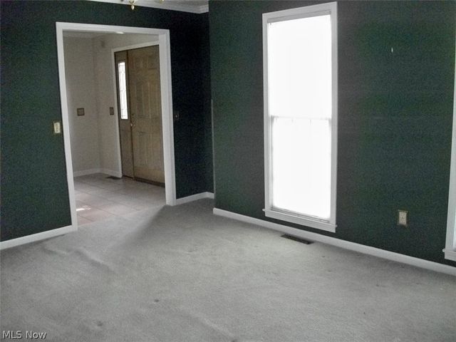 5 Sawgrass Circle, Belpre, OH 45714