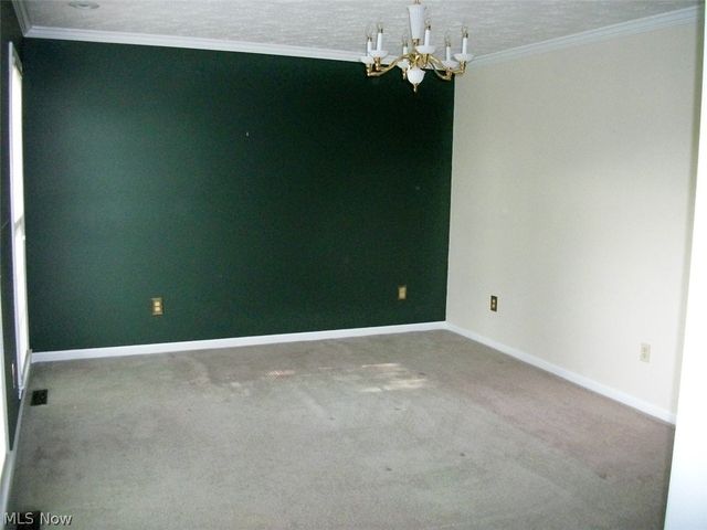 5 Sawgrass Circle, Belpre, OH 45714