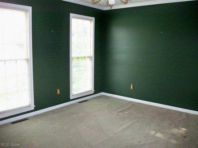 5 Sawgrass Circle, Belpre, OH 45714