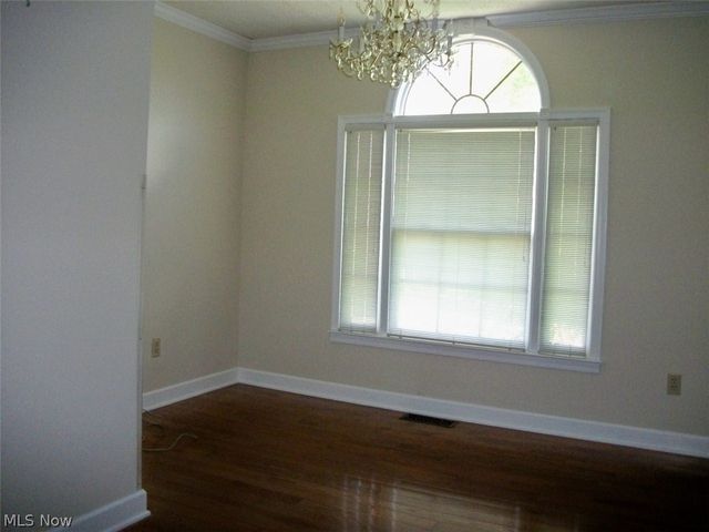 5 Sawgrass Circle, Belpre, OH 45714