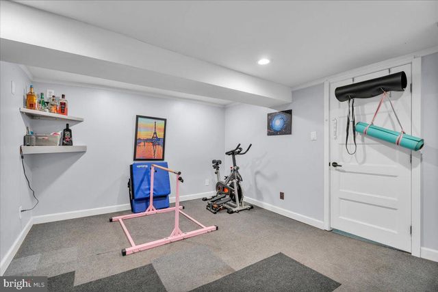3502 OAKMONT ST, Philadelphia, PA 19136