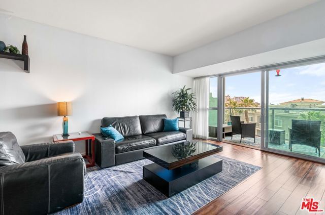 13700 Marina Pointe Drive 510, Marina Del Rey, CA 90292