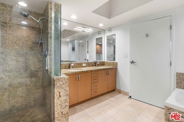 13700 Marina Pointe Drive 510, Marina Del Rey, CA 90292